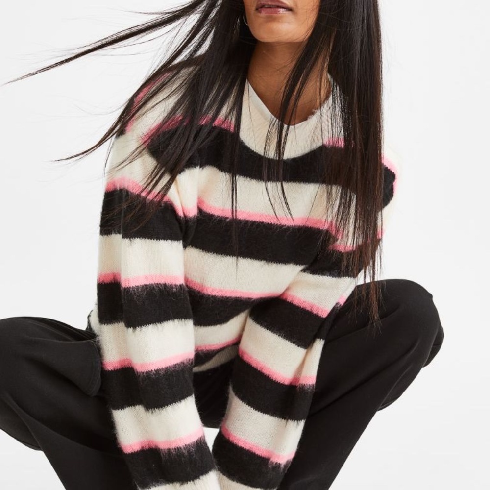 Black Pink Cream Stripe Knit Sweater - Picture 5 of 8